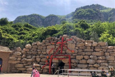 ​山西云丘山——300万年不化的天然冰洞群奇观！