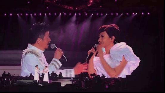 黄国伦北京鸟巢演唱会赔千万! 被某综艺吐槽“贫贱夫妻百事哀”!