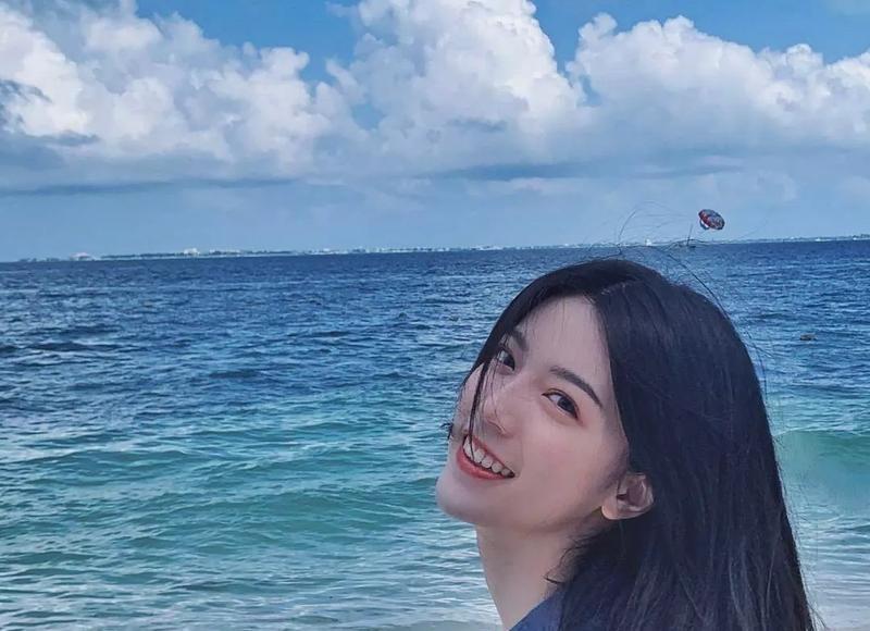 她彻底不纠缠我了