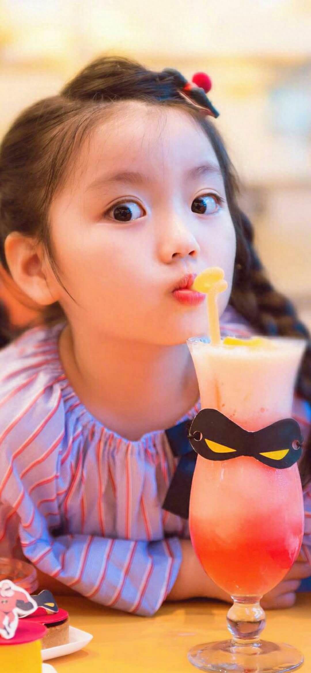 萌化了的超可爱宝宝萝莉头像，喜欢宝宝的可以收藏了哦