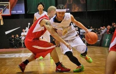 ​吴悠或因身高问题被拒CBA