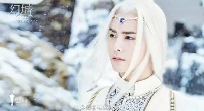 ​马天宇中二魔幻杀马特，再美的容颜都输给这个发型
