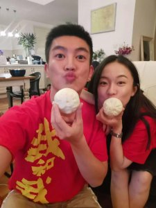 ​霍思燕怀二胎了？节目中胃口大开吃不停，老公回应引热议