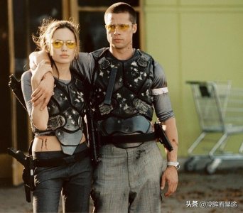 ​离婚互撕6年，朱莉指控皮特家暴、虐孩子，如今6个孩子怎样了