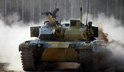 ​不逊色于M1A2，99A的好搭档，陆军的中流砥柱，浅析96A型主战坦克