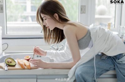 ​追女生的正确方法，让她不由自主接近你