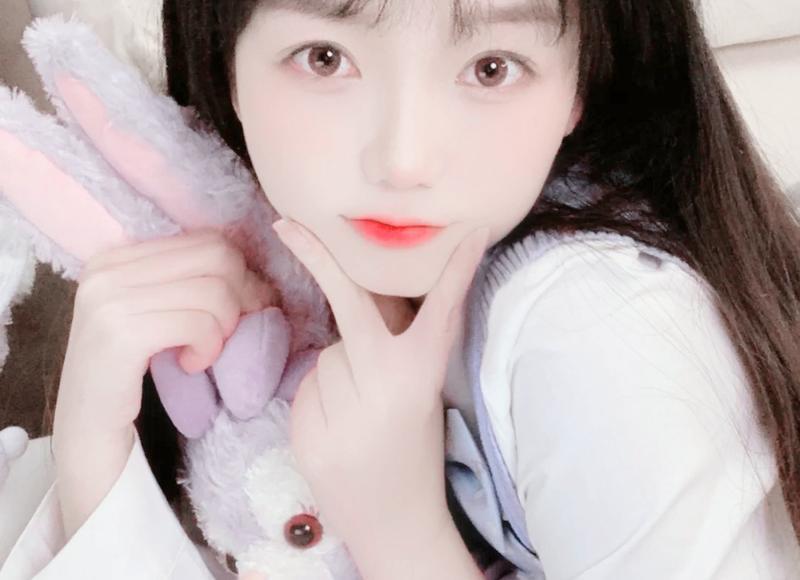 女生发emmmmm什么意思怎么回 女生发emmmmm什么意思怎么回