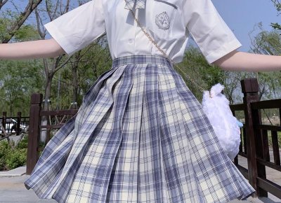 ​怎样让女孩子喜欢你，怎么让女孩子喜欢你主动和你聊天