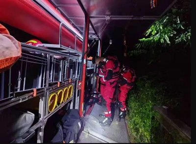 ​北流发生泥石流灾害，致7人死亡1人失联！正在救援中