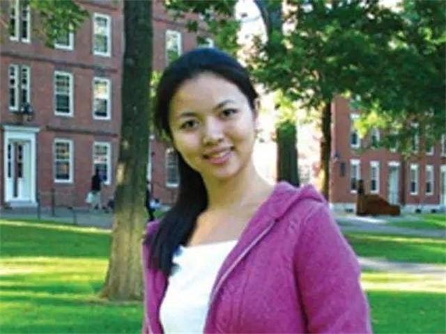 哈佛才女刘亦婷近况怎么样了（1999年哈佛女孩刘亦婷出国）(4)