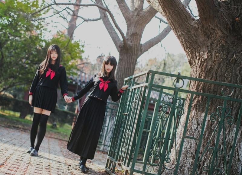 外冷内热的女孩怎么追