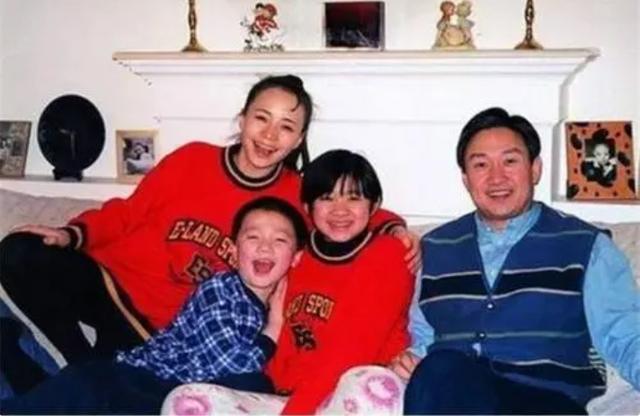 英达与梁欢关系如何（其貌不扬的梁欢）(24)