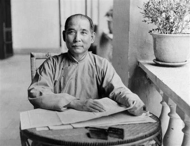孙文是谁（1分钟带你了解孙文的生平简介）