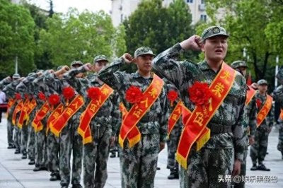​大学生争当兵，原来背后有这些“甜头”，你get了吗？