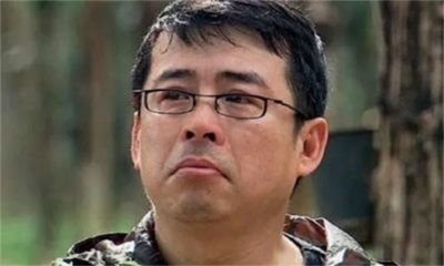 ​前央视主持人阿丘自毁前程，包养女大学生，口无遮拦被除名