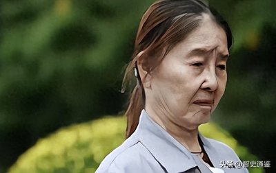 ​河南20岁妙龄女子一夜变八旬老太，丈夫不离不弃照顾，如今怎样了