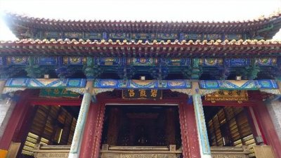 ​乡村旅游振兴攻略（乡村四时好风光）