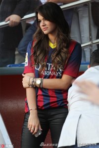 ​颜值这么高的巴西女演员布鲁娜，内马尔竟然与她分手玩起姐弟恋