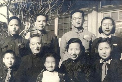 ​侯镜如简介 侯镜如的子女