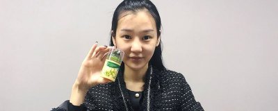 ​卸妆水伤皮肤还是卸妆油伤皮肤