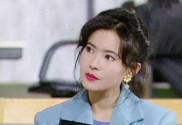 蓝洁瑛：明眸皓齿目若秋水，卿本佳人，奈何红颜薄命