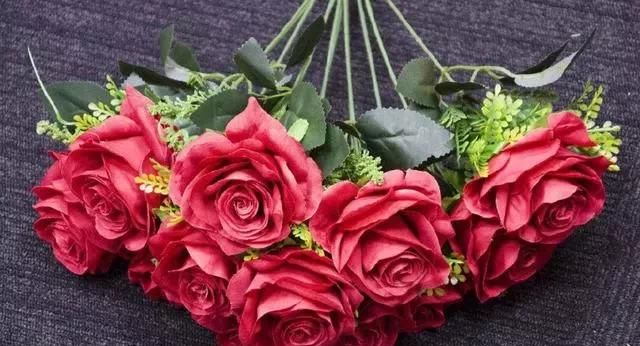 送玫瑰花朵数的含义,微信表情送玫瑰朵数的含义?图5