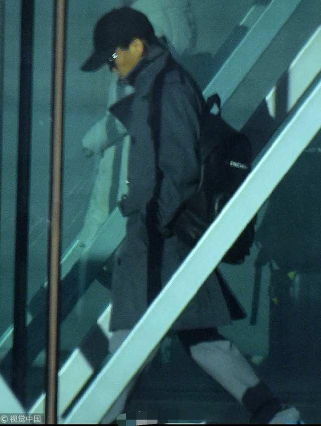 王宝强现身电影节，马蓉好友呛声：打人还能走红毯呢！