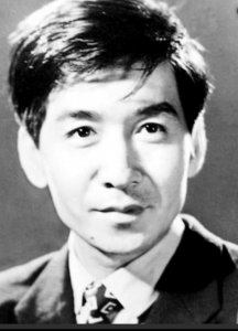 ​英俊潇洒，文质彬彬的电影表演艺术家康泰