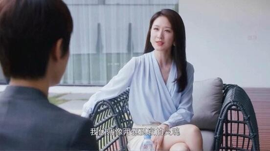 张雯的个人资料及照片(演员张雯的绯闻介绍)