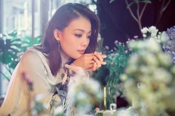 40岁前结婚梦碎！容祖儿承认分手，6年圈内男友原来是他