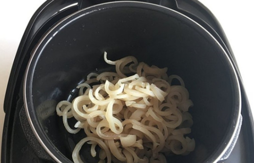 皮冻的熬制方法,猪皮冻怎么熬制好吃图10