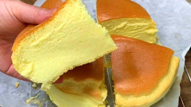 低筋面粉和高筋面粉有什么区别吗(低筋面粉和普通面粉的区别)