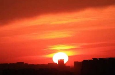 ​什么的朝霞(什么的朝霞填空词)