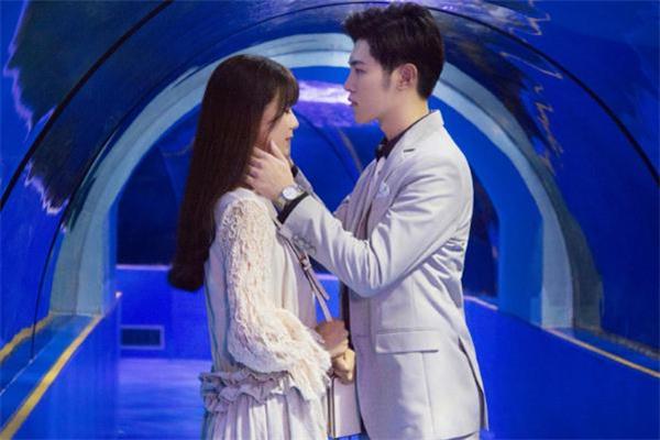 约会不想让女生买单怎么办 约会女生不想让我花钱怎么办 约会不想让女生买单怎么办 约会女生不想让我花钱怎么办