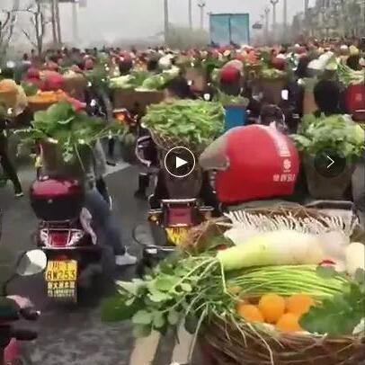 成都七中食品安全事件反转 家长群为何屡成谣言“帮凶”