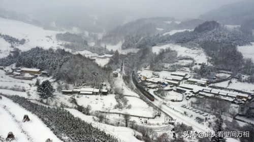 中国雪村吉林临江松岭，冰雪童话王国 你去过吗