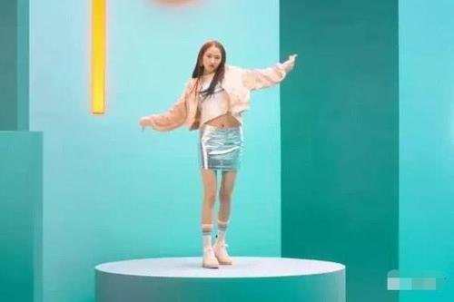 踮脚走路是瘦腿还是粗腿 踮脚走路能瘦小腿吗 踮脚走路是瘦腿还是粗腿 踮脚走路能瘦小腿吗