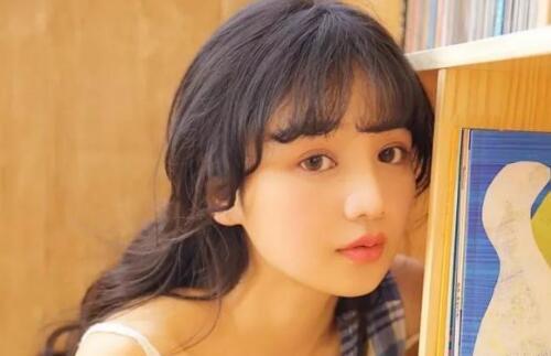 表白成功后多联系多聊天