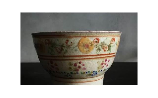 李沁和热巴，李沁热巴显疲老、被刚生娃的唐艺昕艳压