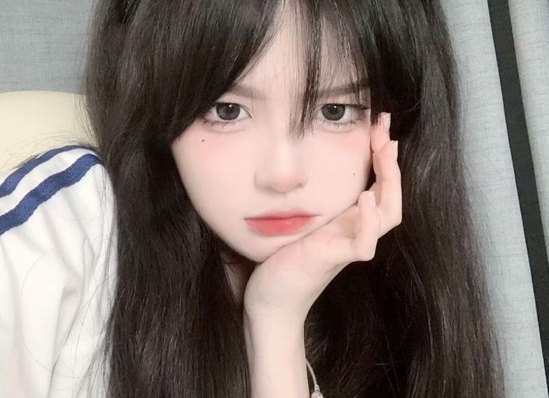 搓鼻子是什么心理反应 搓鼻子是什么心理反应