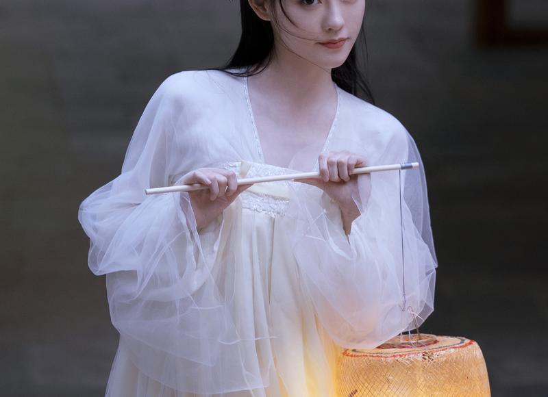 李宇春是男是女
